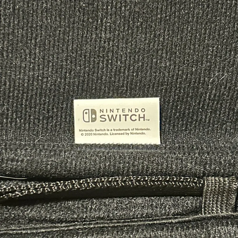 Nintendo Switch Game Traveler Carrying Case Black w/ Storage Pocket w/ Zipper